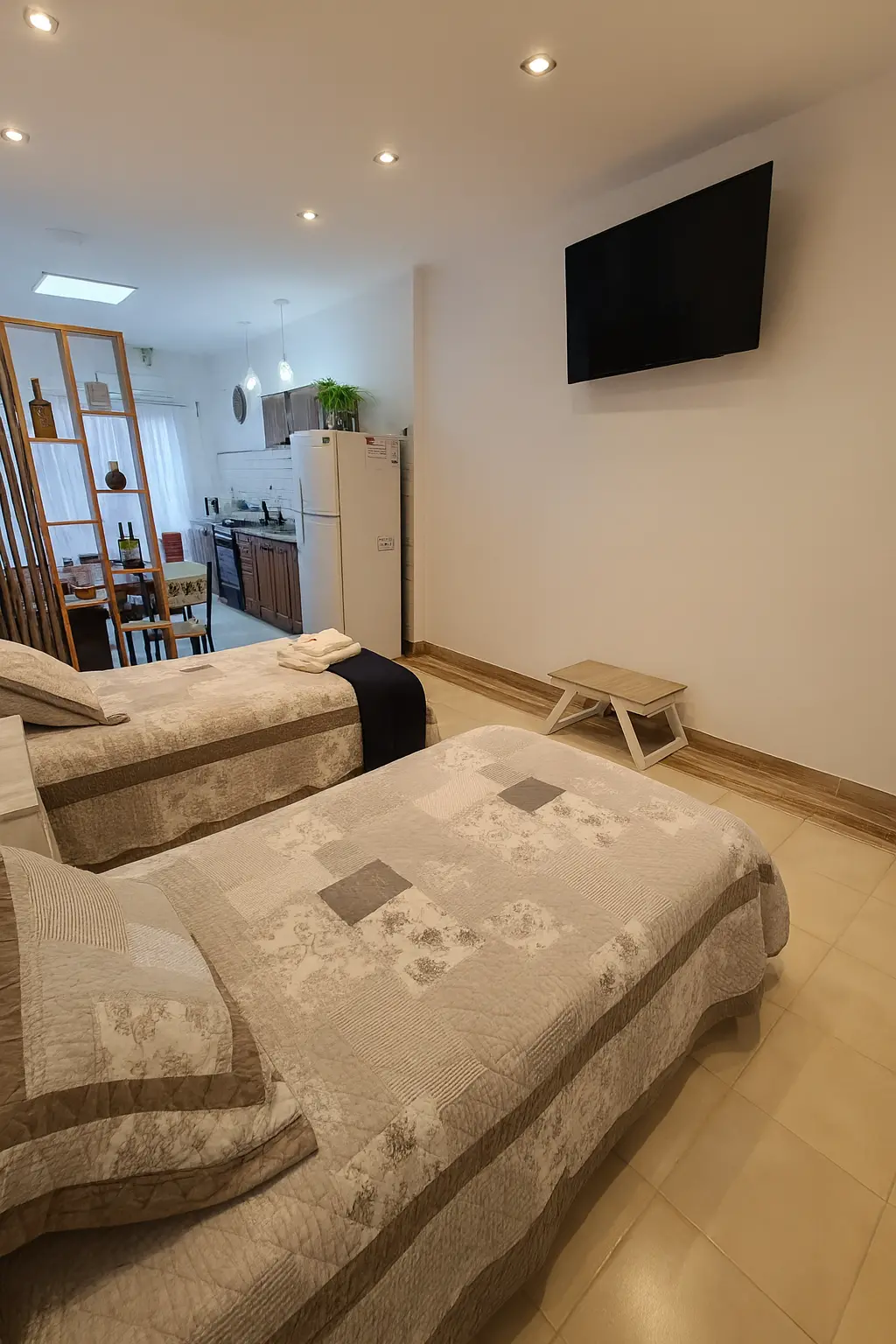 Departamento 21 de 679inn en Sarmiento 1541, Monoambiente para 3 personas