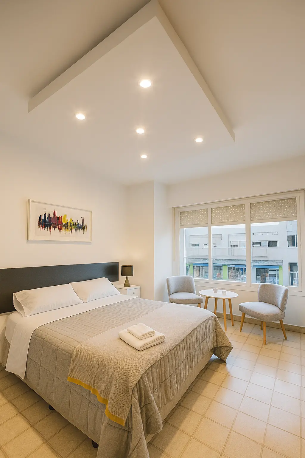 Departamento 2 ambientes — living y comedor equipado